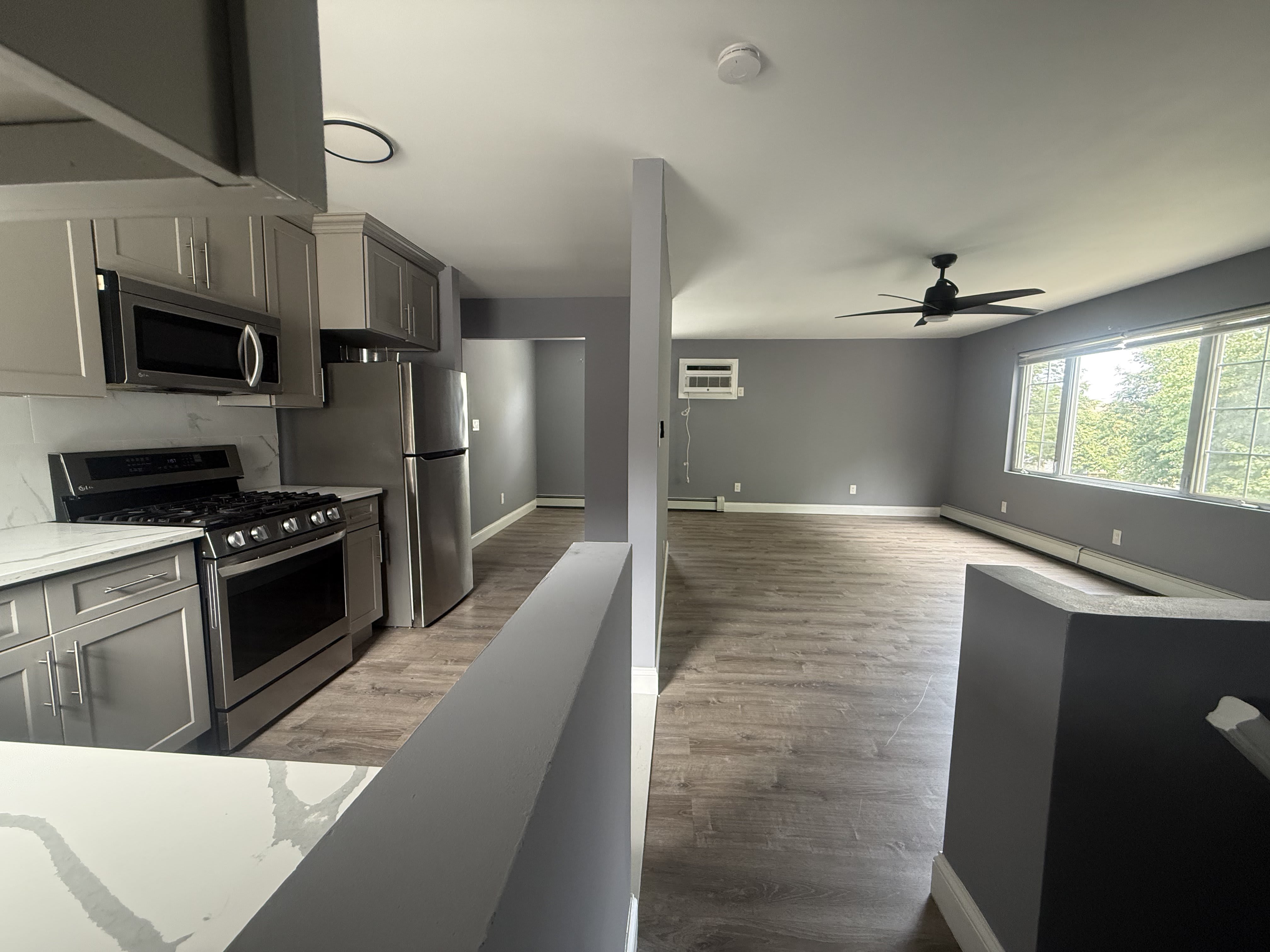 137-22 Bedell Street – photo 1