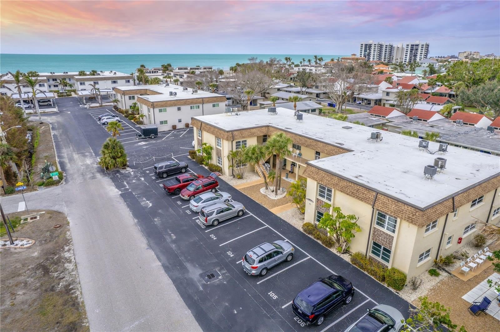 616 Flamingo Drive – photo 1