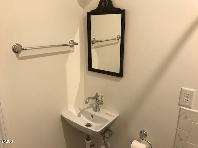 309 E Lane Street – photo 3