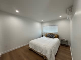 1305 East 46th Street – photo 4