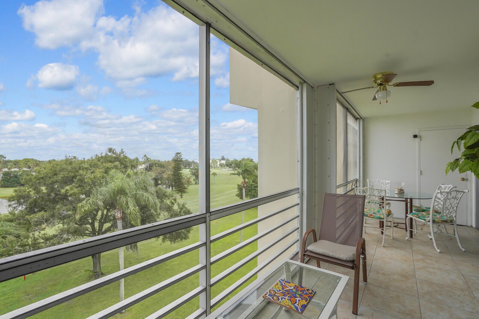 3959 Via Poinciana – photo 3