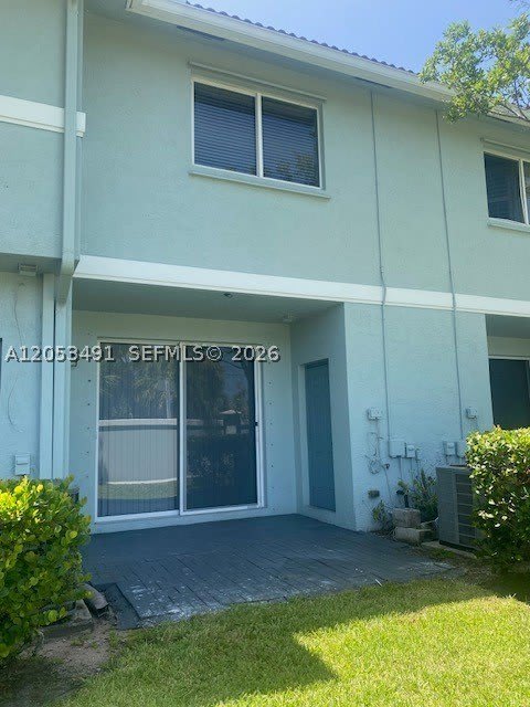 3558 Oleander Ter – photo 2