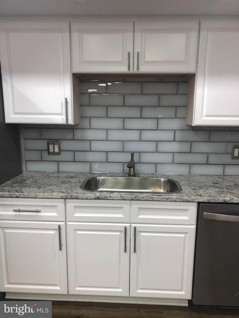 1 STONEHENGE CIR #2 – photo 5