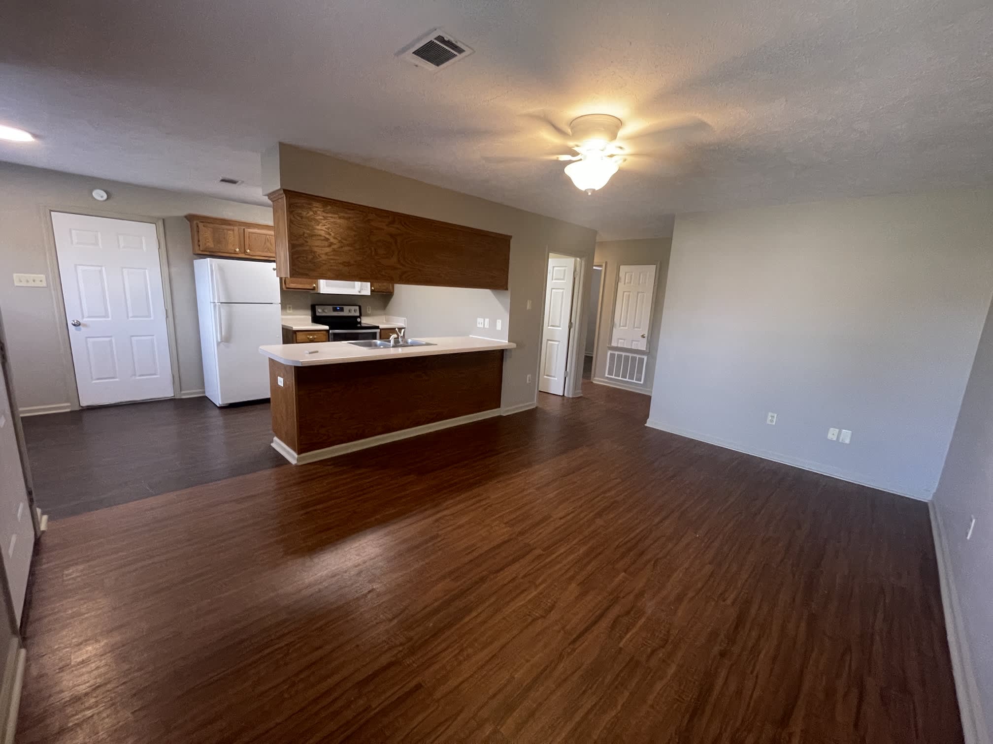 655 Cherub Ct – photo 2