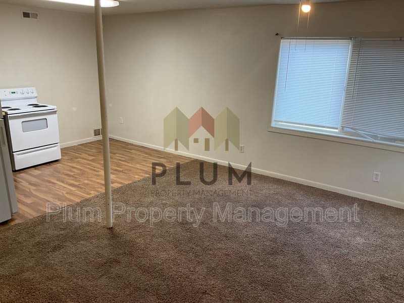 3915 Highway 200 East – photo 4