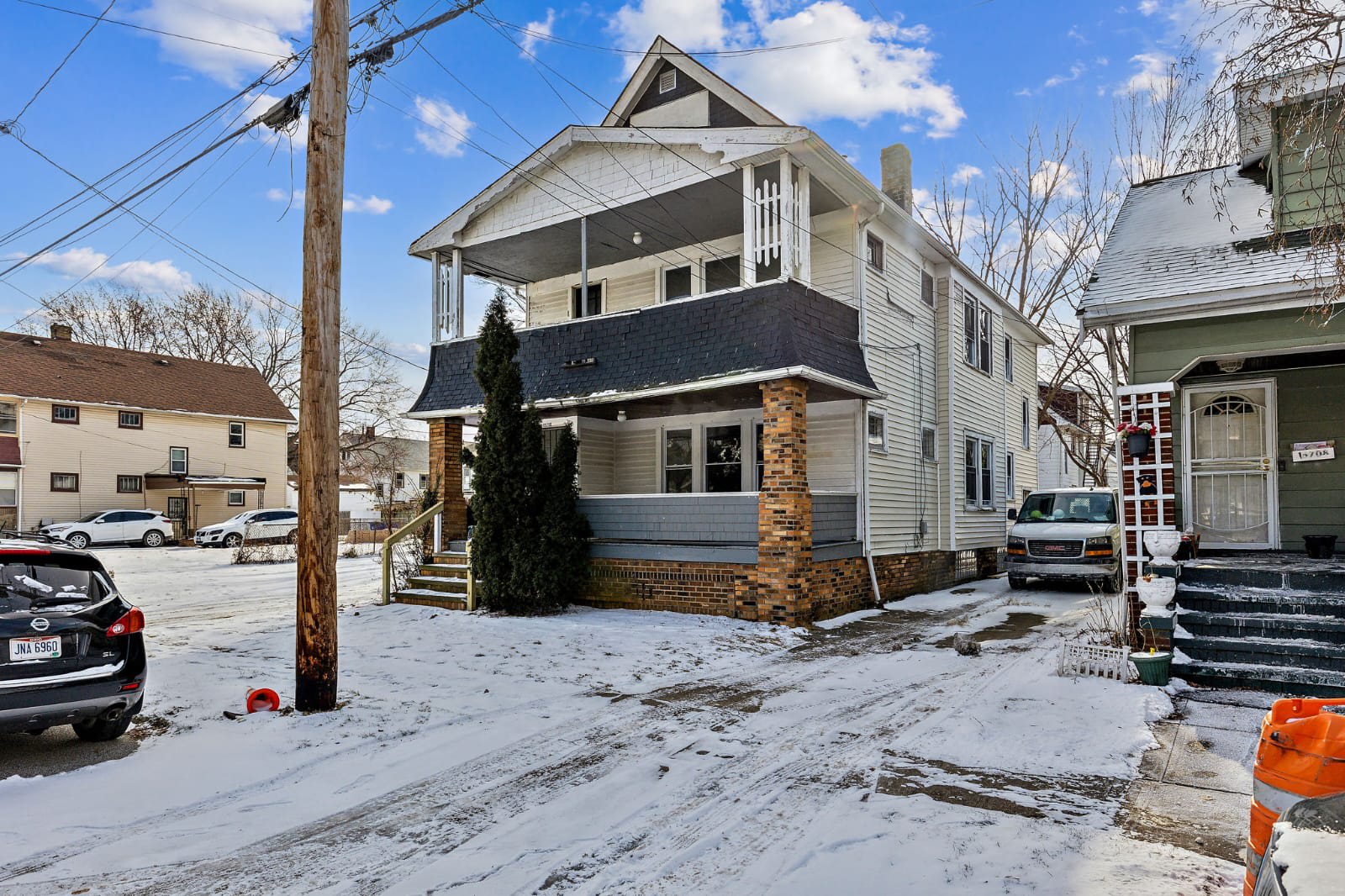 15714 Corsica Avenue – photo 2