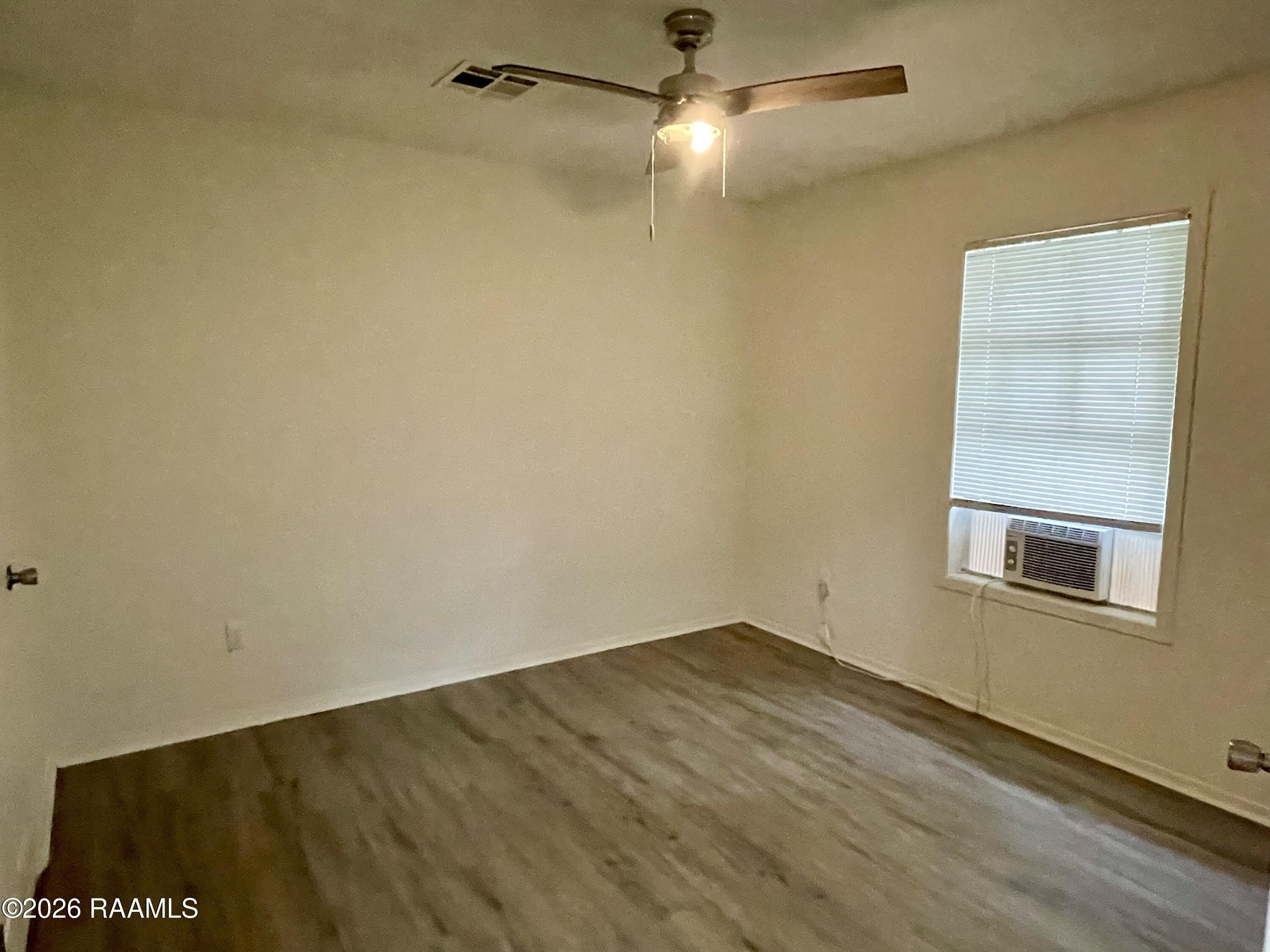 391 W Railroad – photo 4