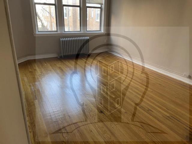 1365 W ESTES AVE. – photo 3