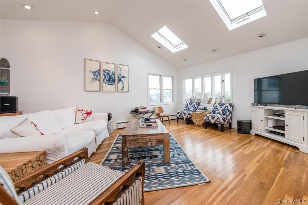 381 Lido Boulevard – photo 3