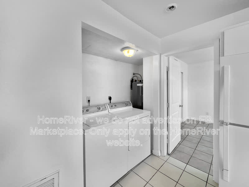 5467 2nd Ave – photo 3