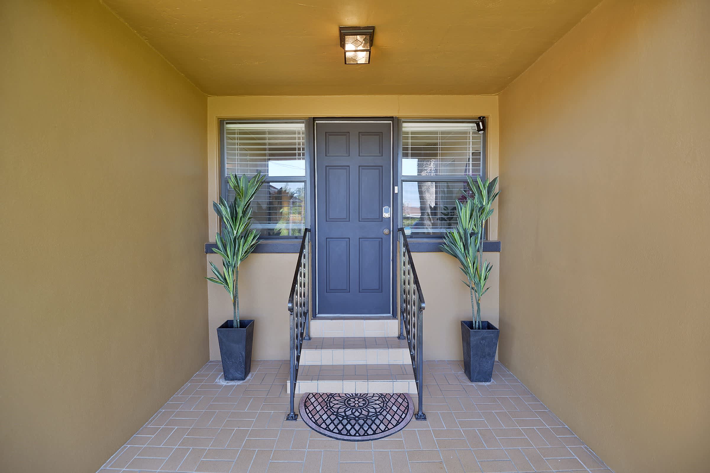 1111 Florence Street – photo 3