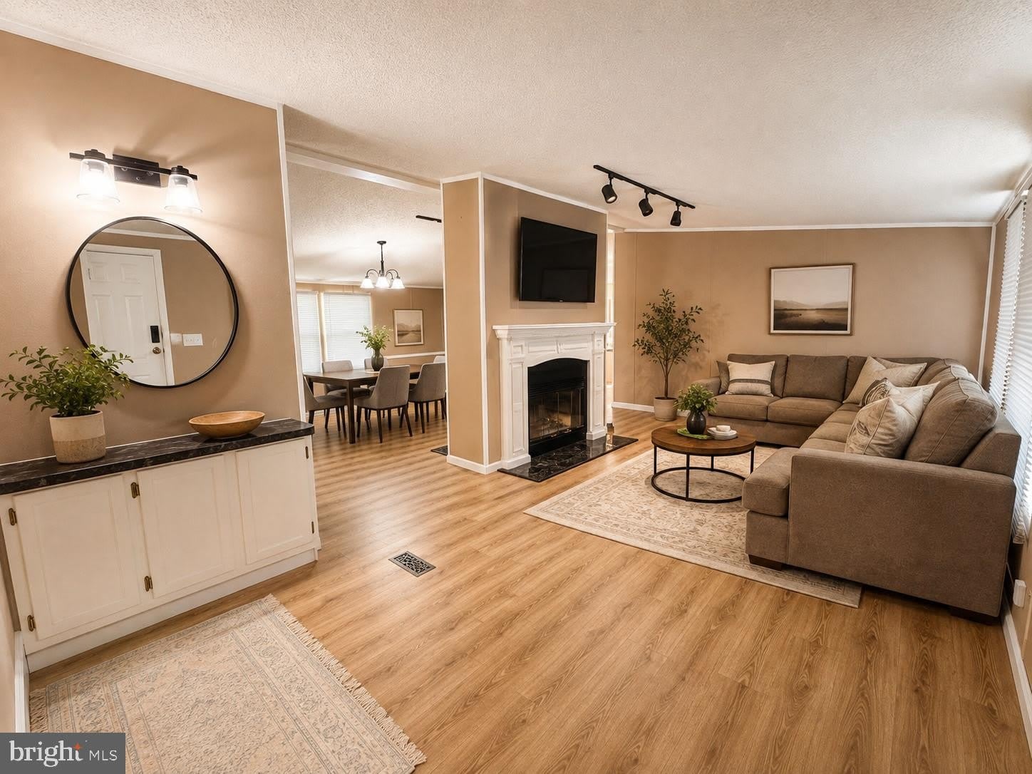 7118 TANGLEWOOD Drive – photo 1