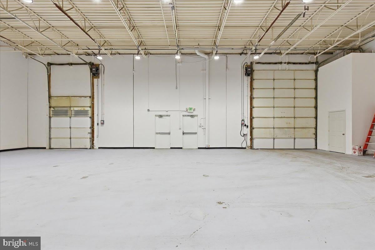 3309-3311 HUBBARD Road – photo 5