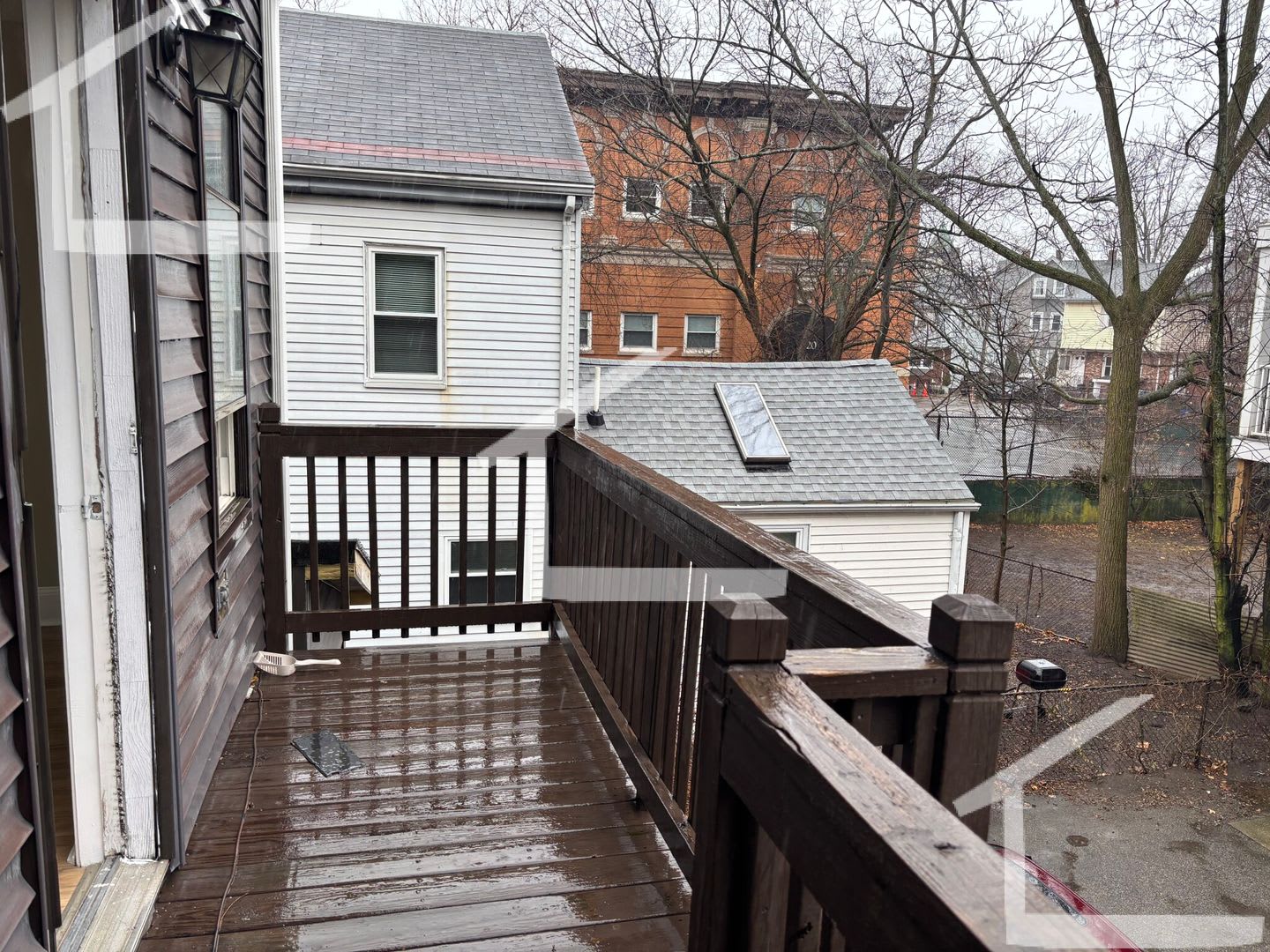 HUge 7 bed in Allston – photo 5