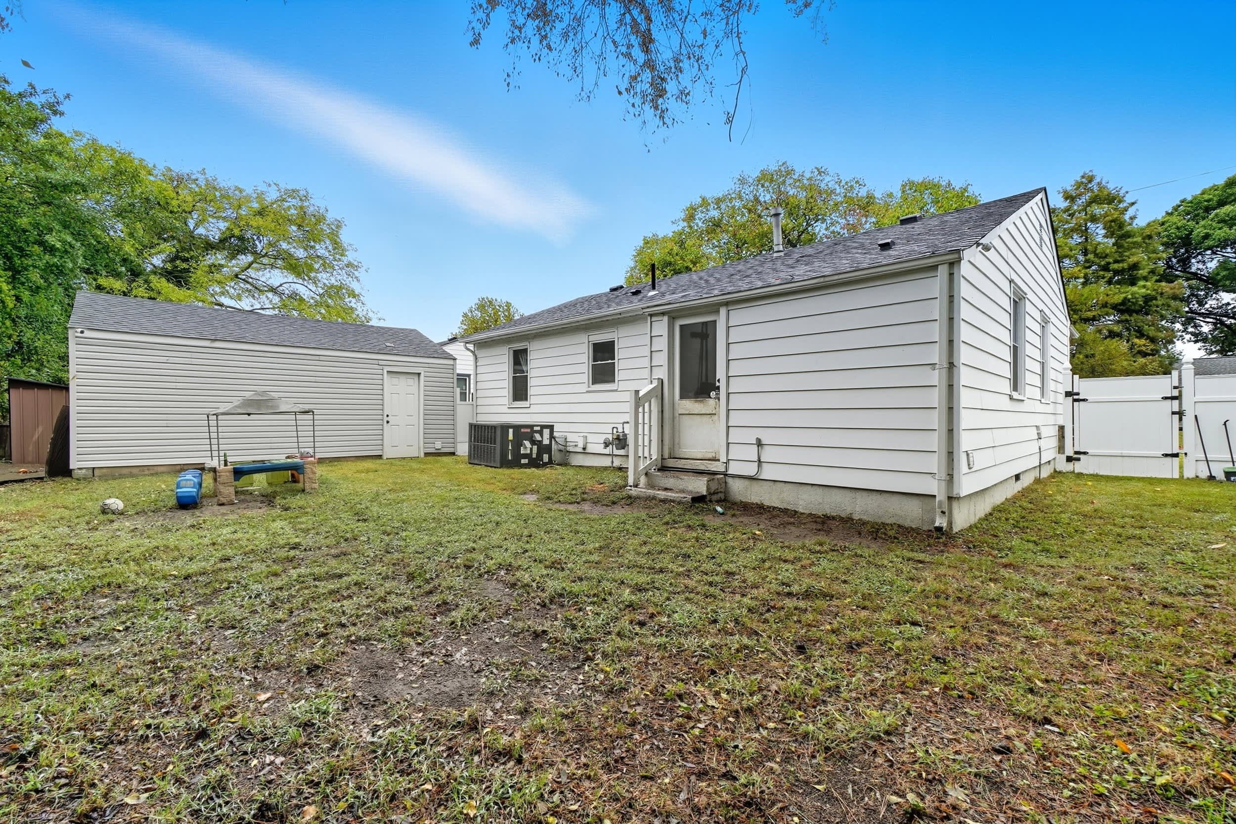 837 Tifton Street – photo 5