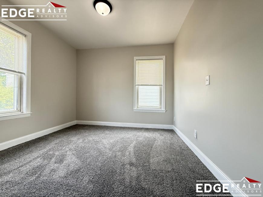 4 Lawrence Pl. – photo 4
