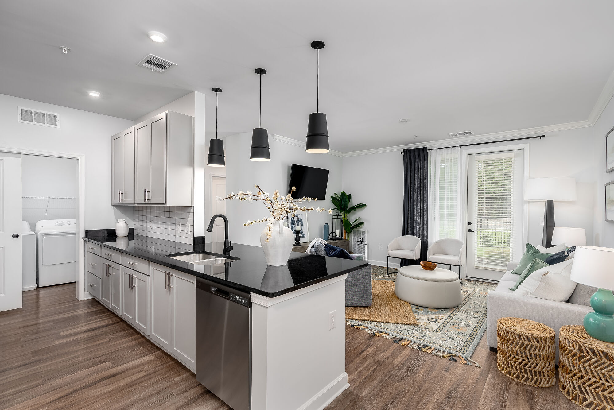The Flats at Legacy – photo 1