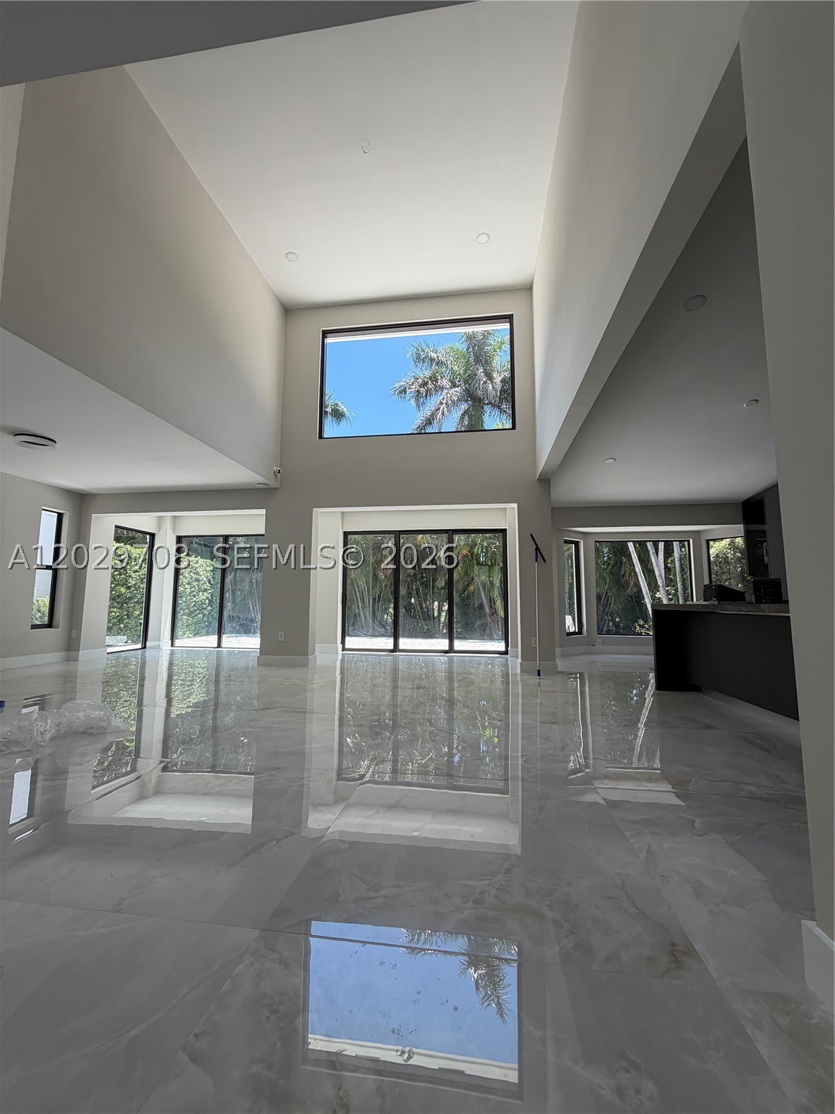 4499 NW 93rd Doral Ct – photo 2