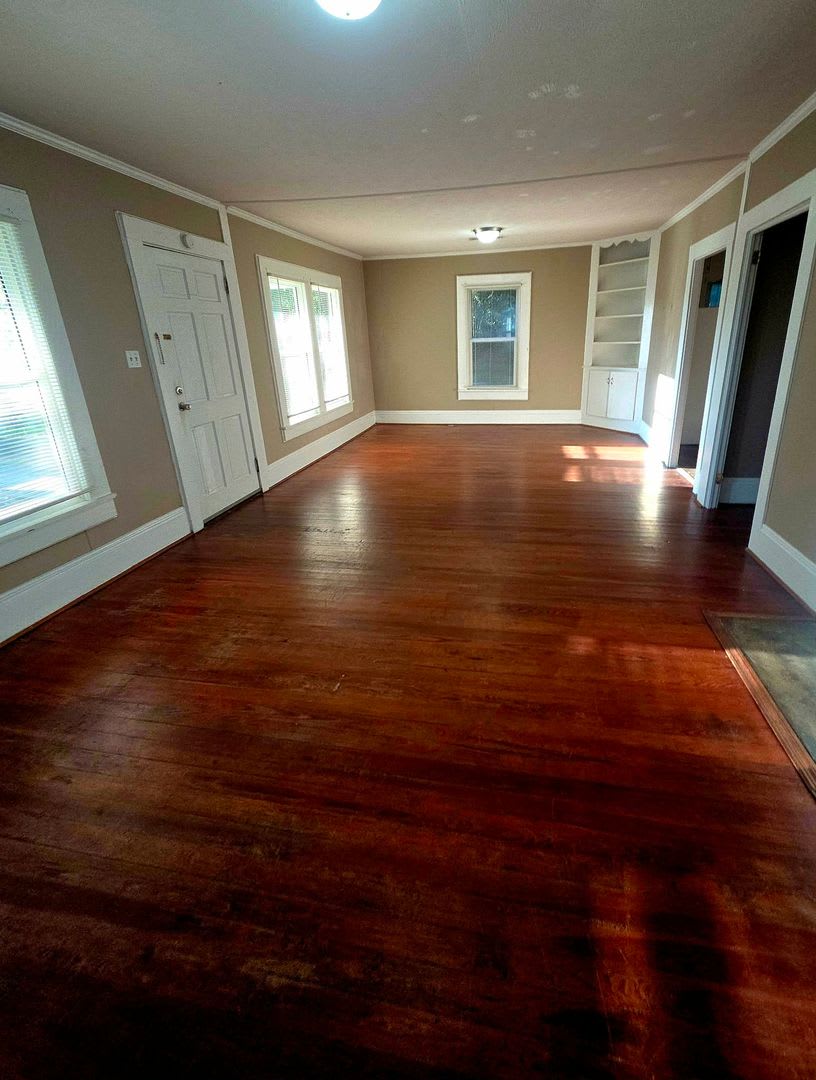 500 Off First Months Rent – photo 2