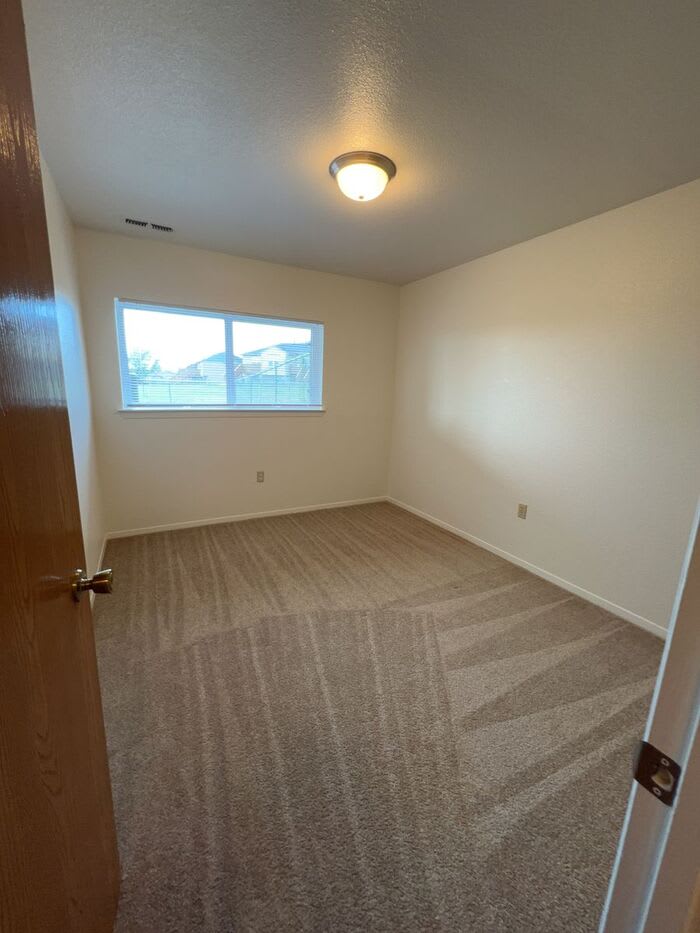 1133 Dakota Drive – photo 5