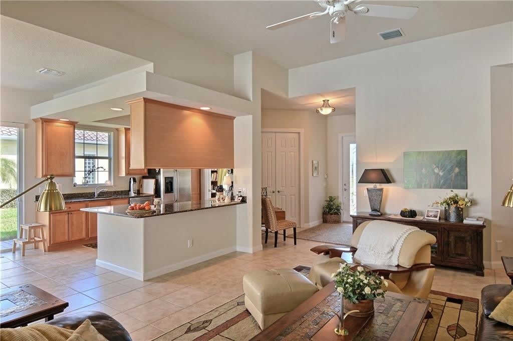 5254 Eleuthra Circle – photo 5