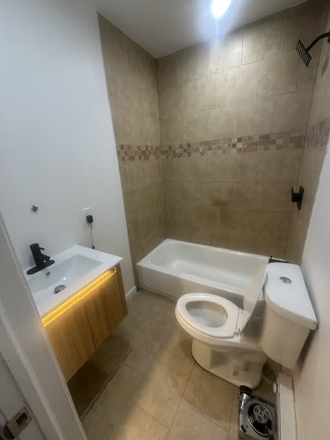 68 W Rockland Street – photo 2