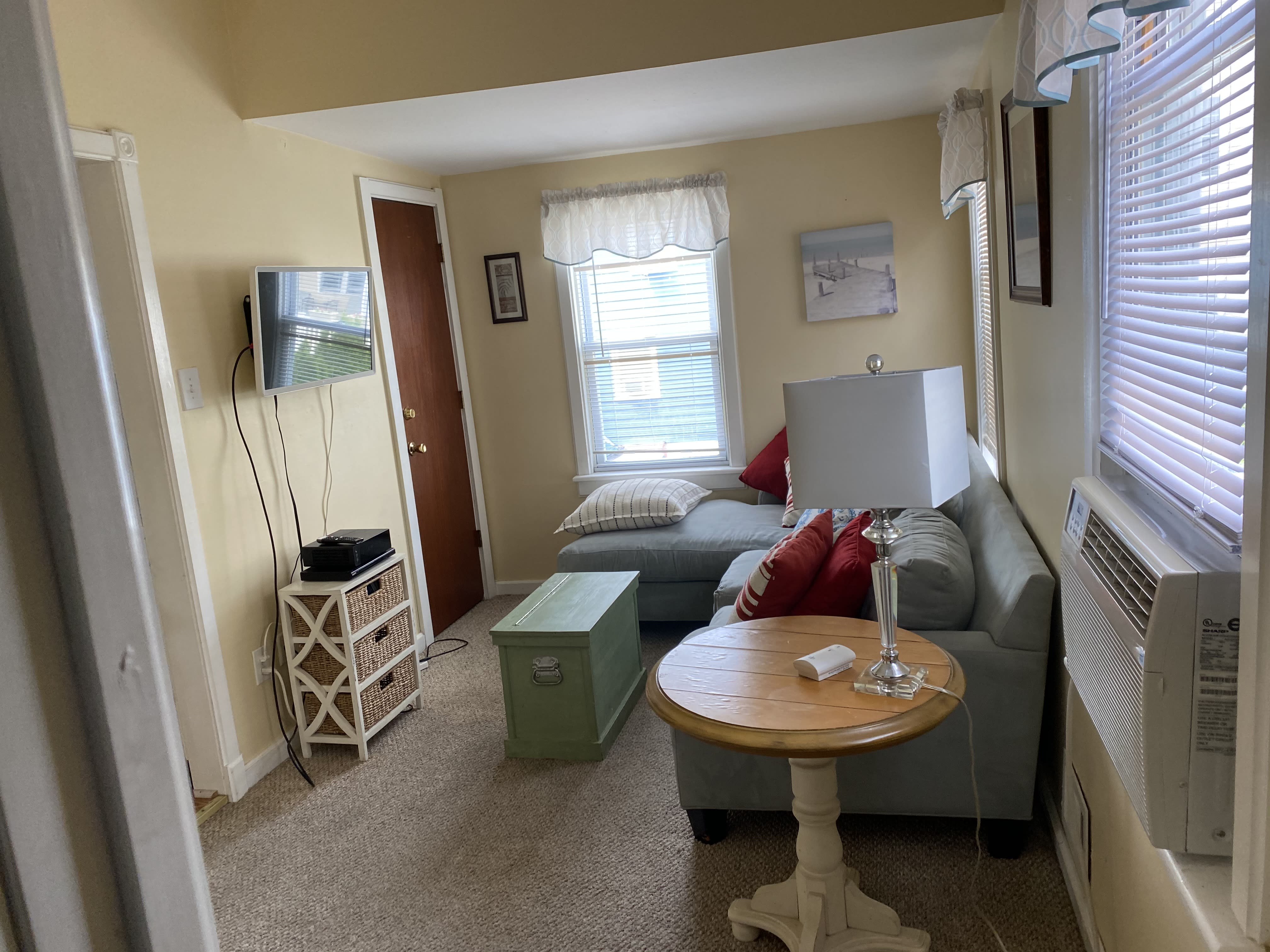 213 Brinley Ave – photo 5
