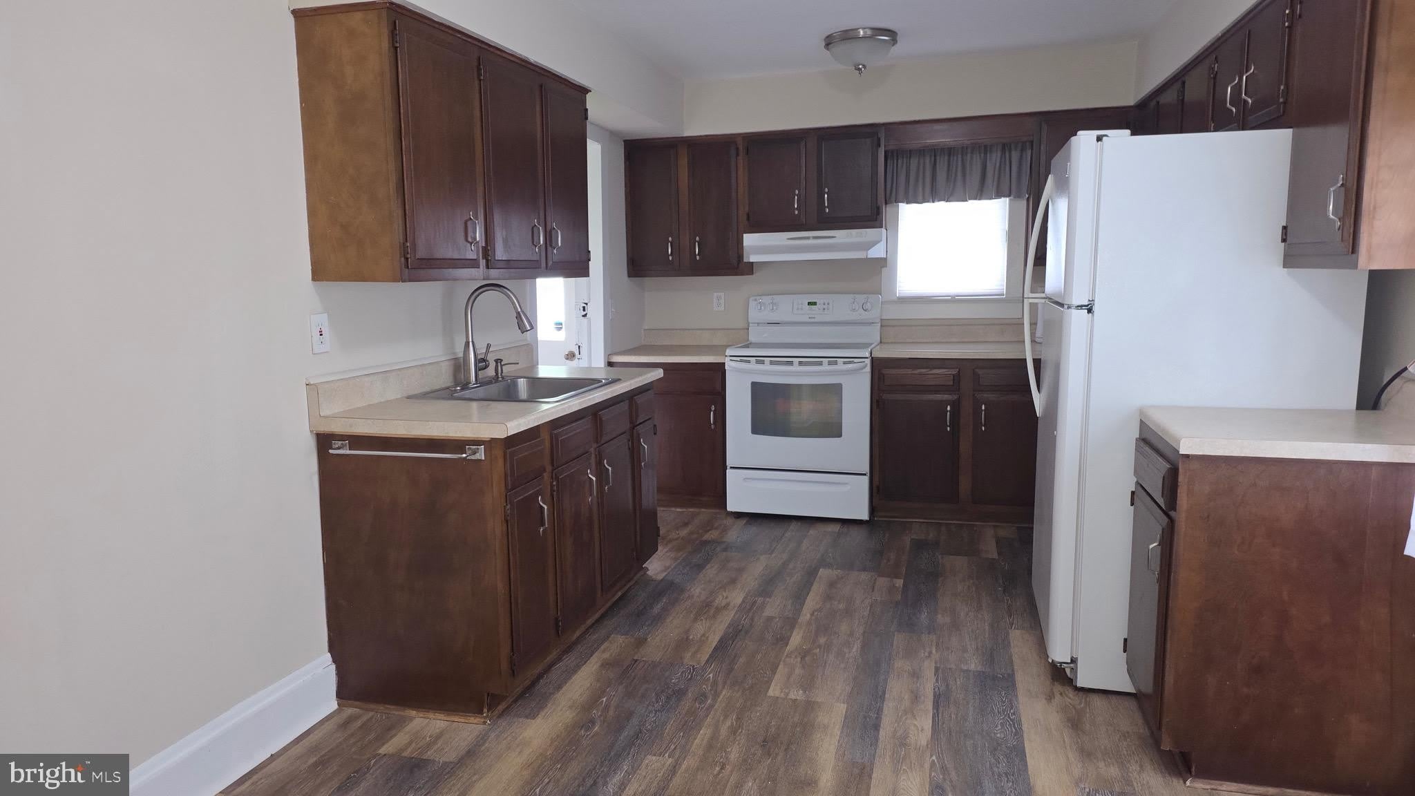 33 WILLIAMSON Avenue – photo 5