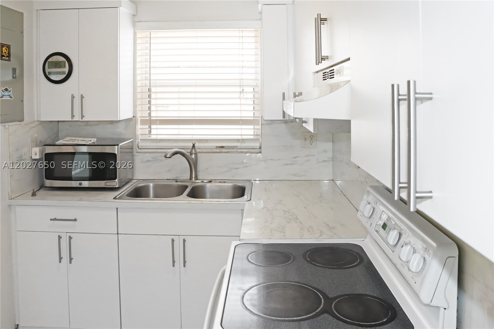 15006 SW 80th Ter – photo 4