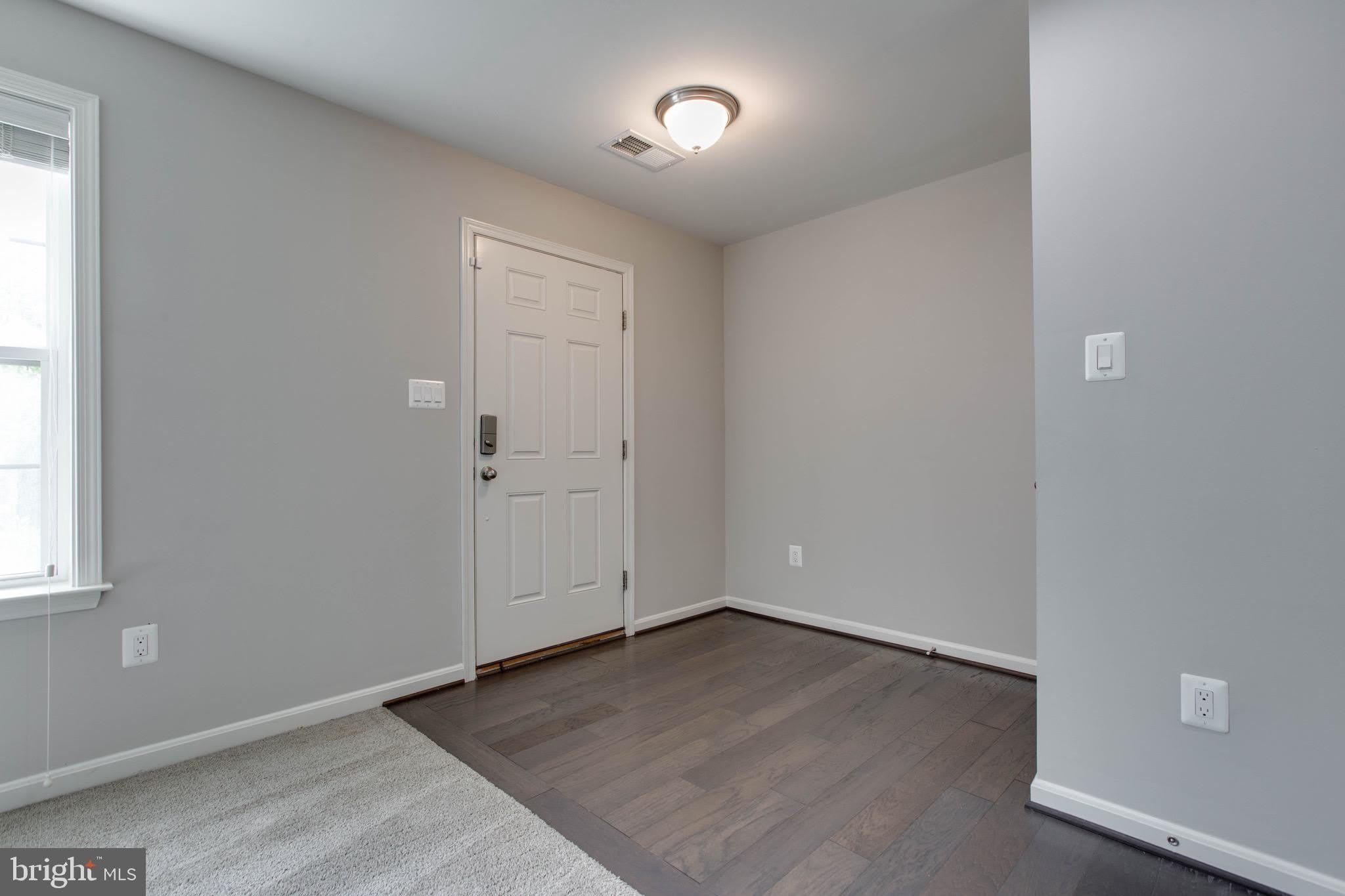 6227 DOCTOR PATEL Drive – photo 4