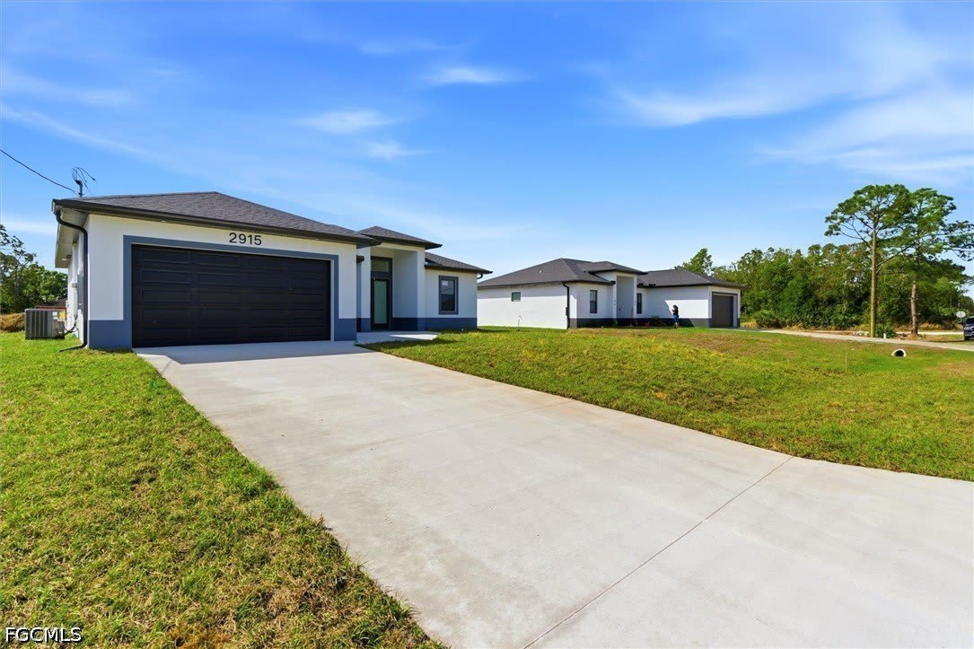 2913 24th Street W – photo 2