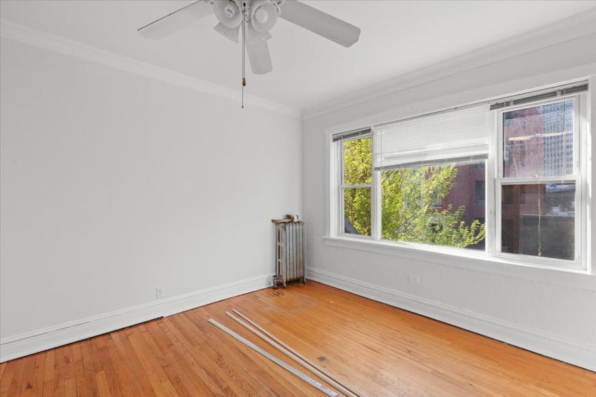 2453 N Clark – photo 3