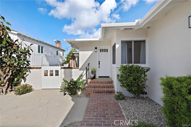 226 La Jolla Drive – photo 4