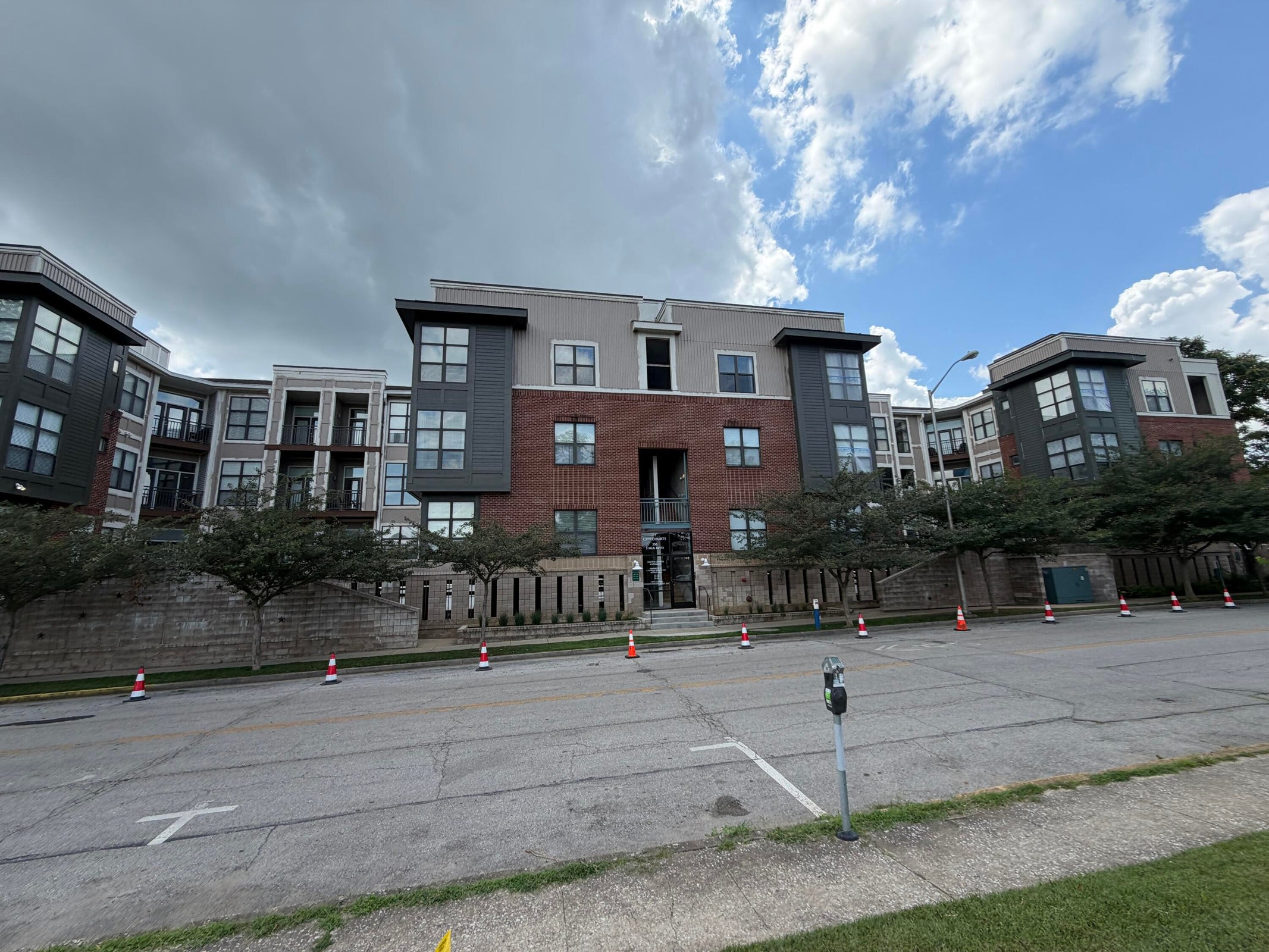 250 South Martin Luther King Boulevard – photo 1