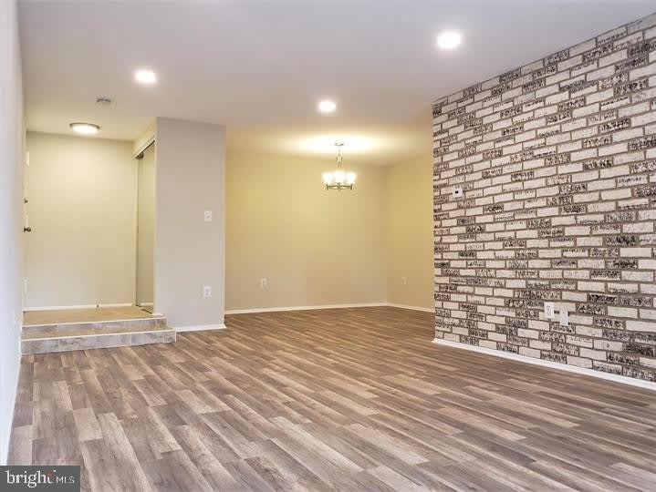 405 CHRISTOPHER Avenue – photo 4