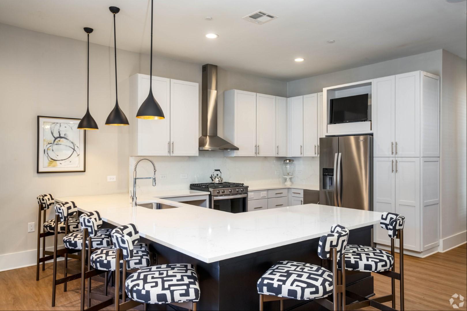 City Limits Apartments – photo 3