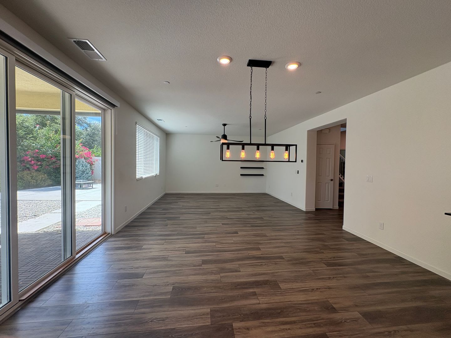 7976 Cobb St – photo 5