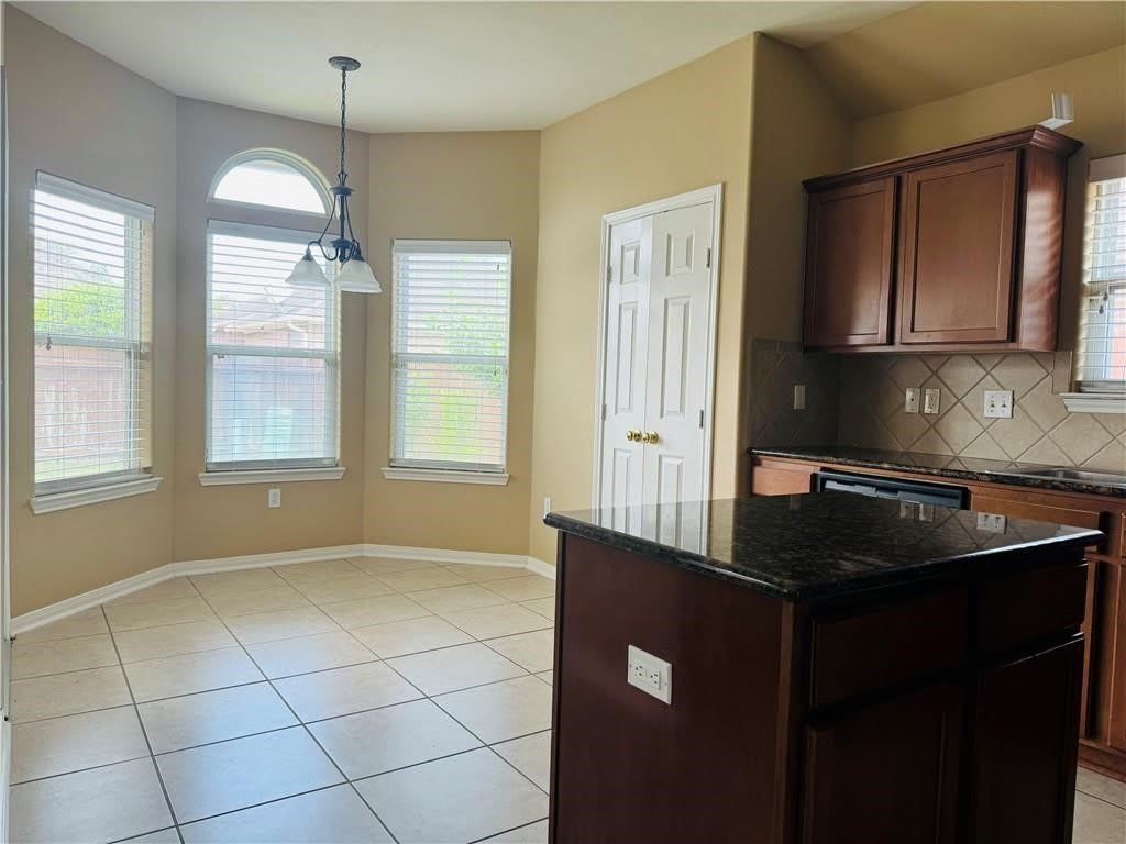 7541 Exeter Court – photo 4
