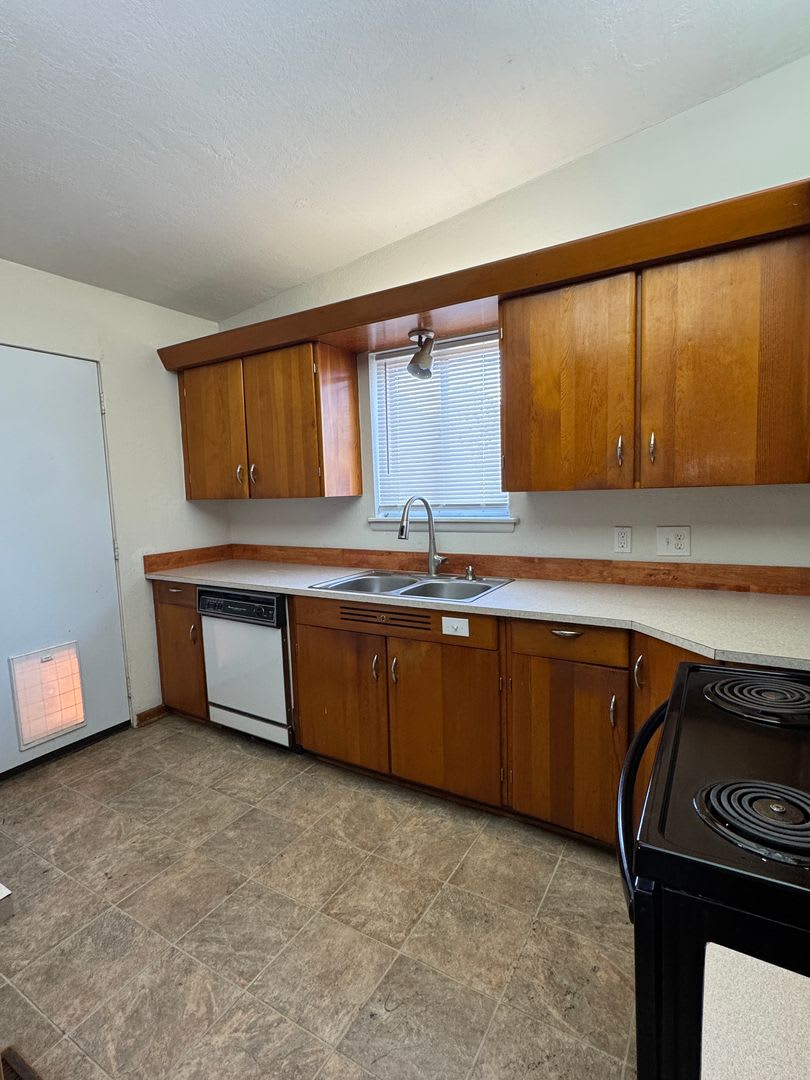 3907 NW Denver- COMING SOON! – photo 3