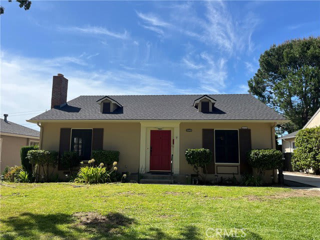 2440 Queensberry Road – photo 2