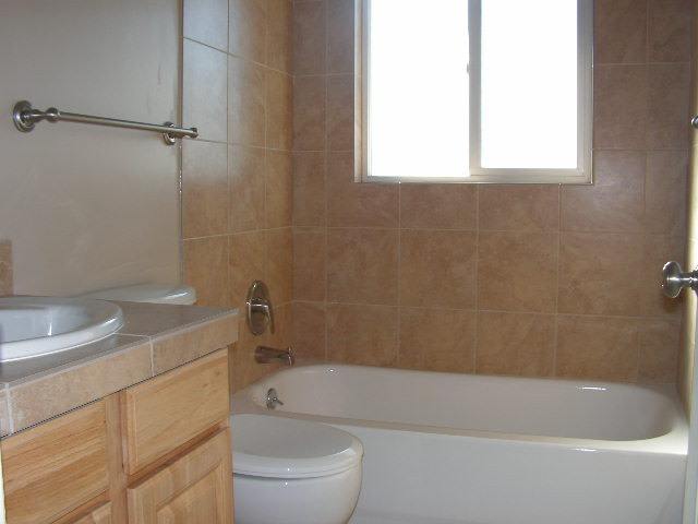 <b>One Bedroom Downstairs Southwest Reno Apartment<br><br> – photo 5