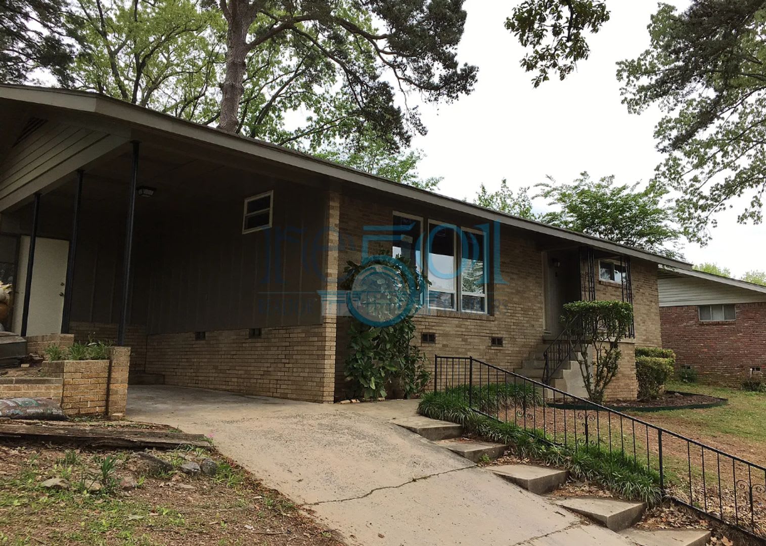Coming Soon! Fantastic Find in the Broadmoor Area! Don't miss out! – photo 4