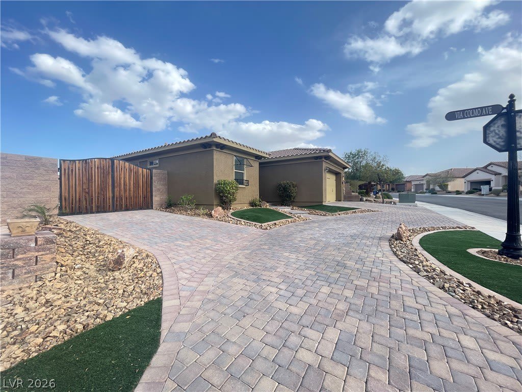 1066 Via Nandina Place – photo 3