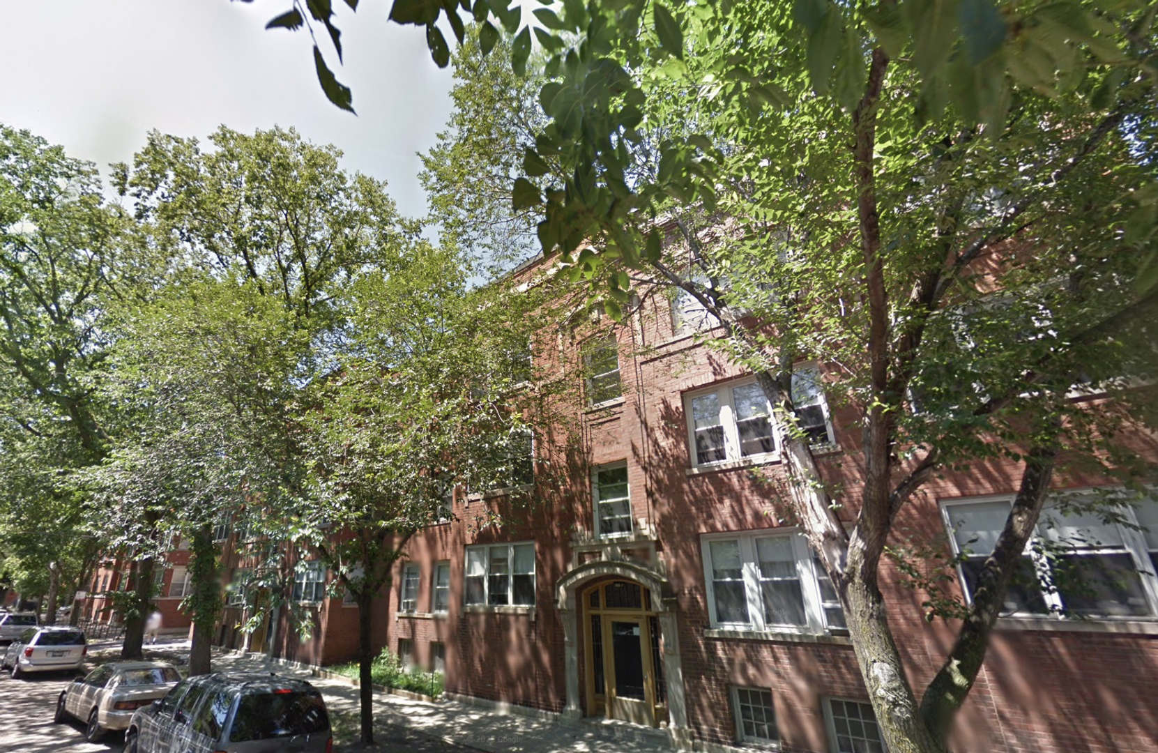 Large and Bright 1-bed/1-bath in Edgewater – photo 2