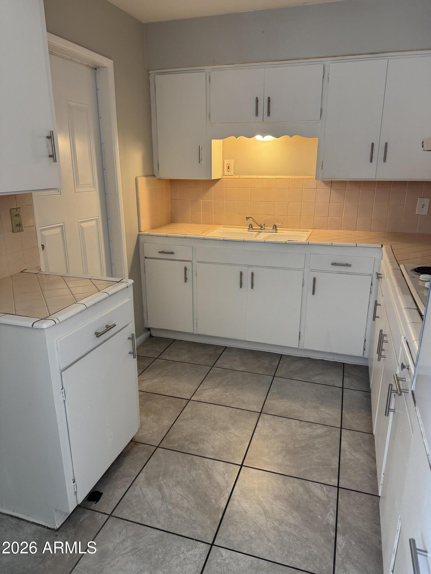 62 S ALLEN – photo 2