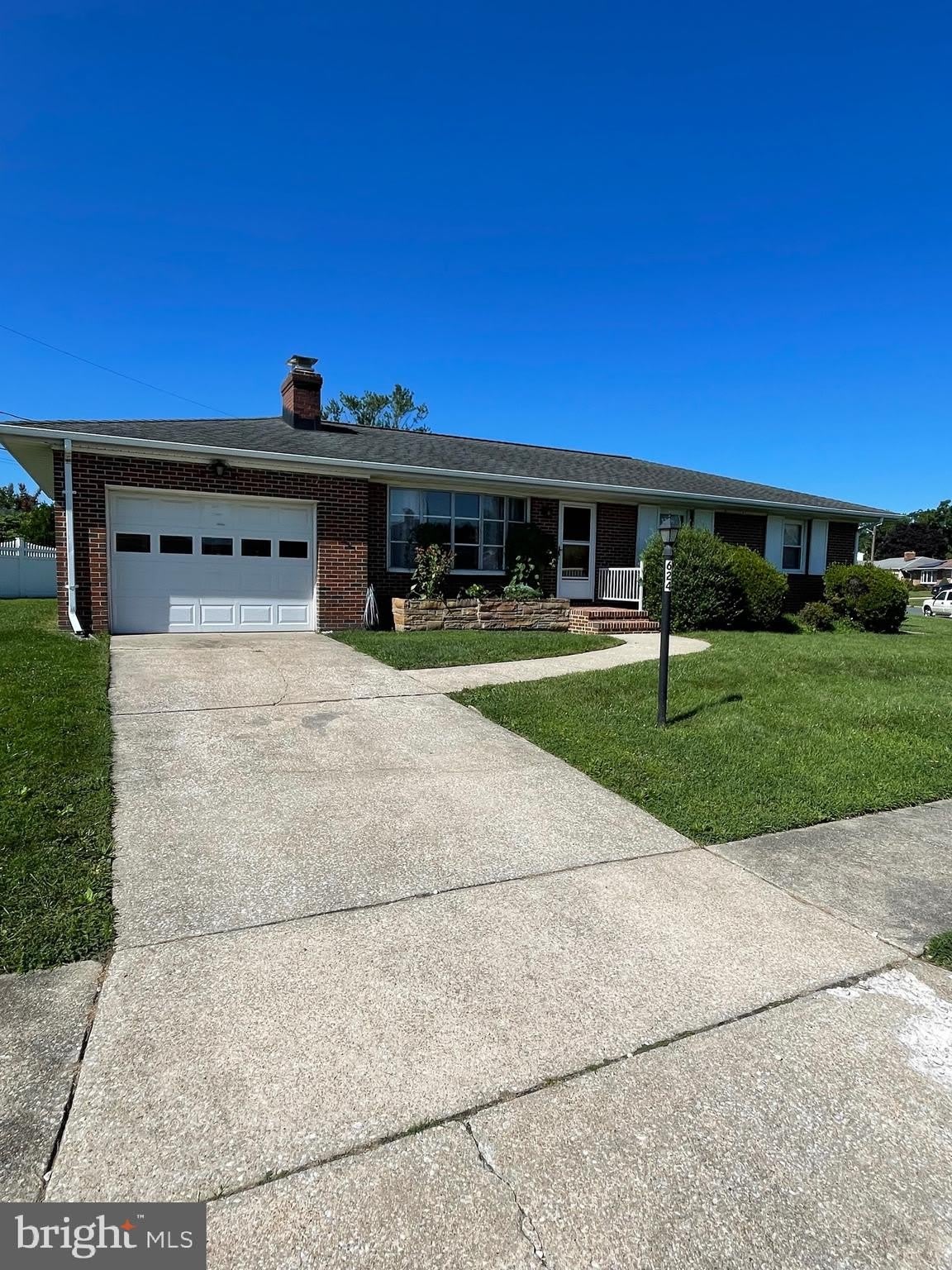 624 GAYLE Drive – photo 3