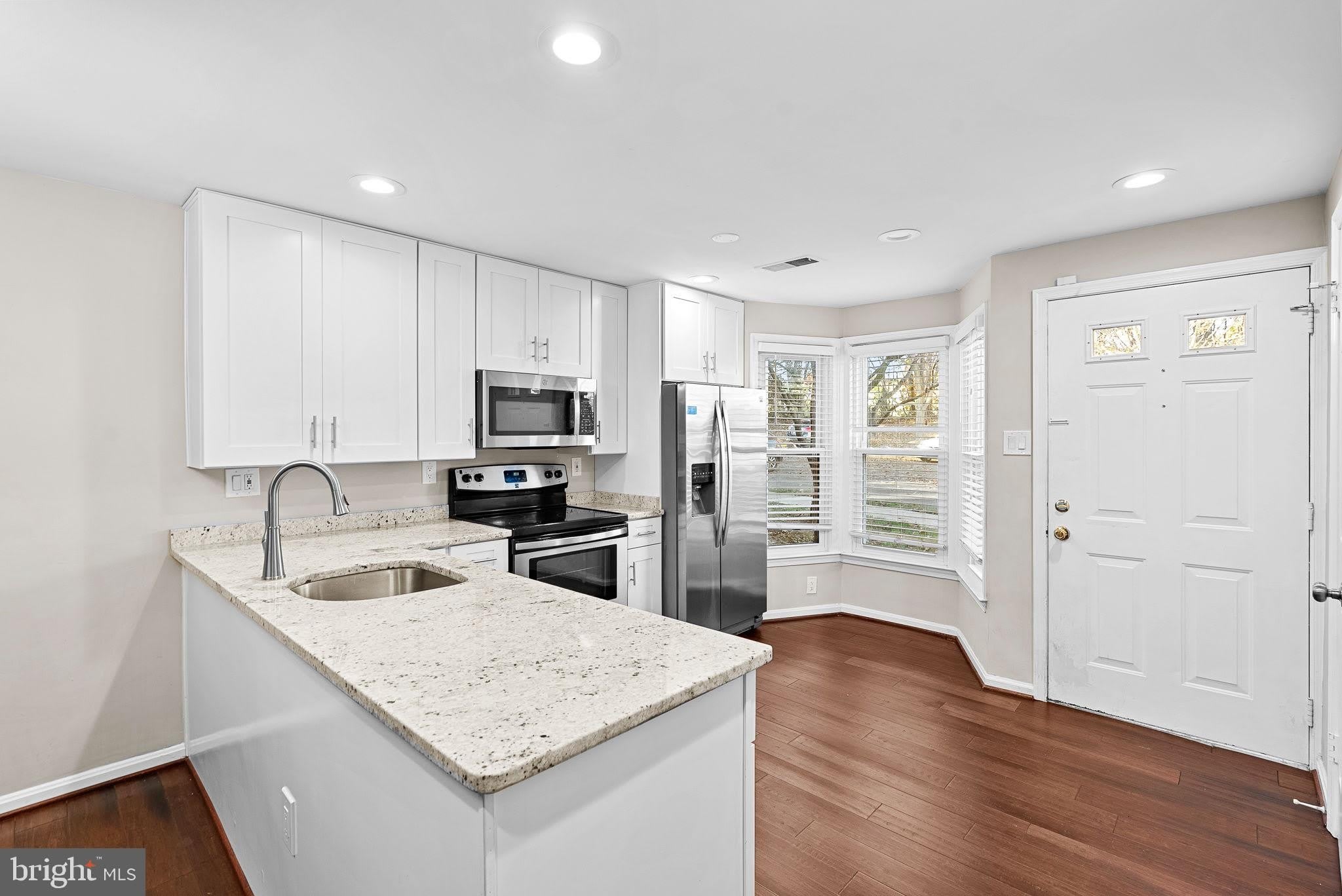 2110 WHISPERWOOD GLEN Lane – photo 5