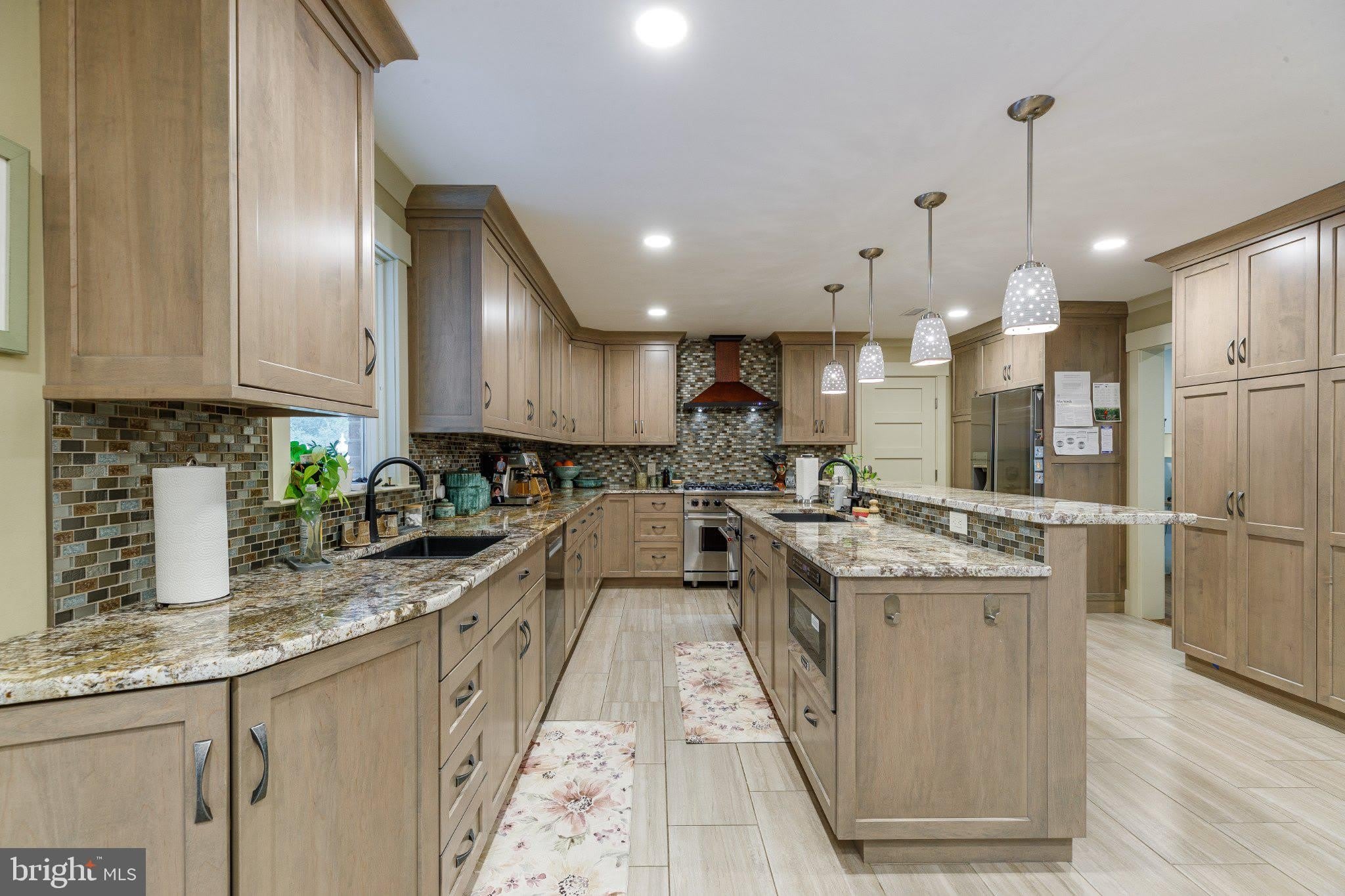 1135 ROMSEY Drive – photo 5