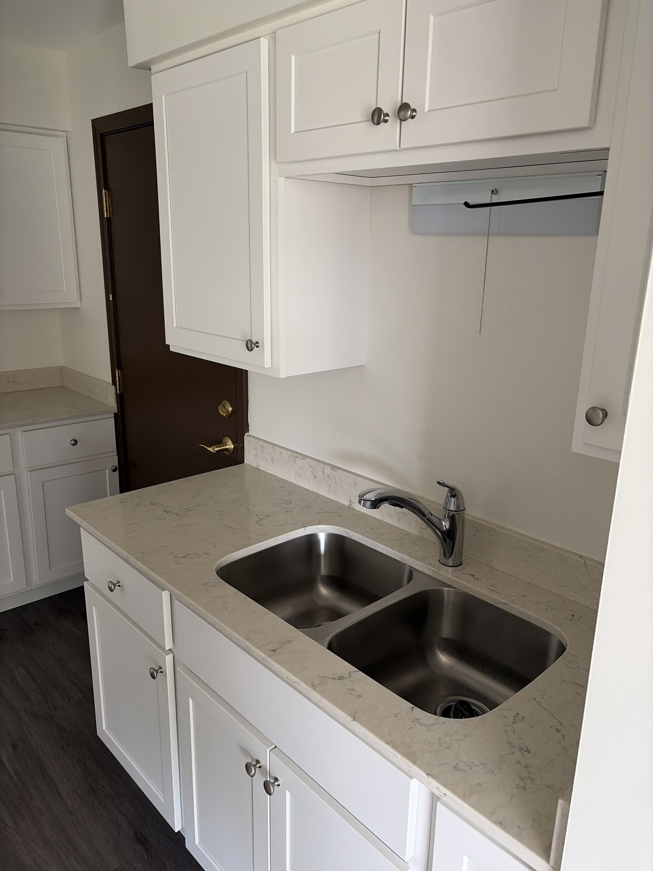 10712 Mary Lane – photo 2