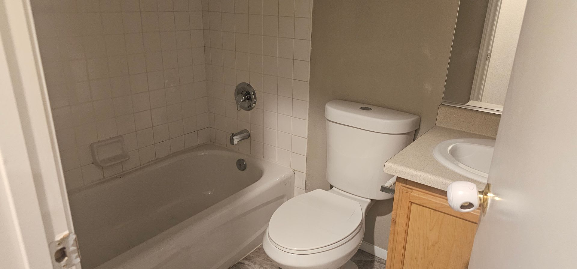 4 bedroom home for rent – photo 5